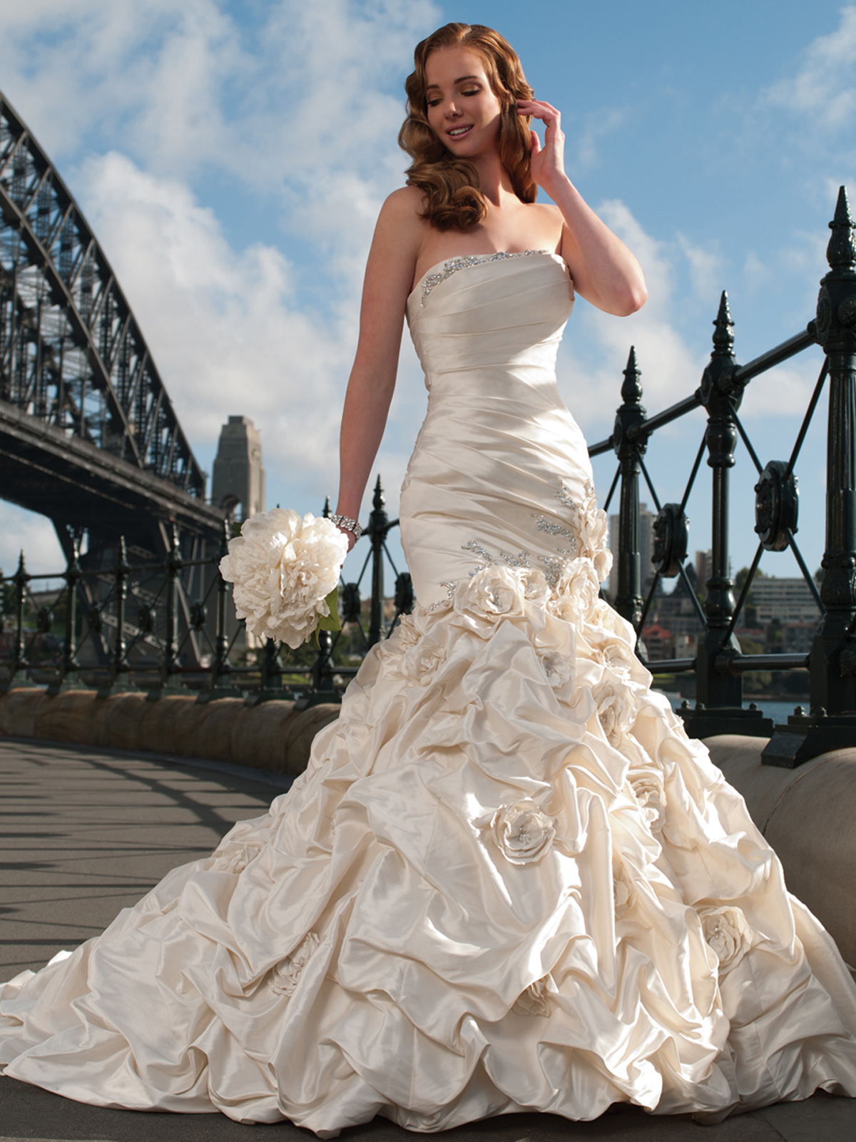 Off The Shoulder Mermaid Wedding Dress With Crystal Encrusted