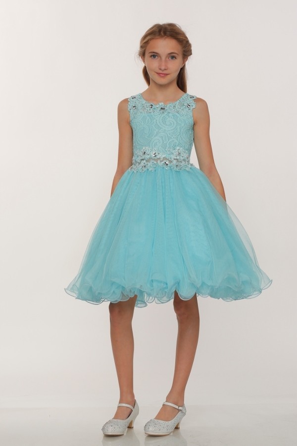 beautiful lace girls dresses for all special occasions.