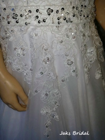 ivory lace miniature bride dress