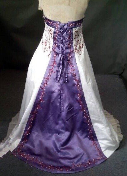 Wedding dress with color, best-selling for brides and flower girls.