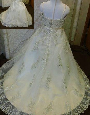 Strapless, sweetheart, A-line, beaded lace applique flower girl dress.