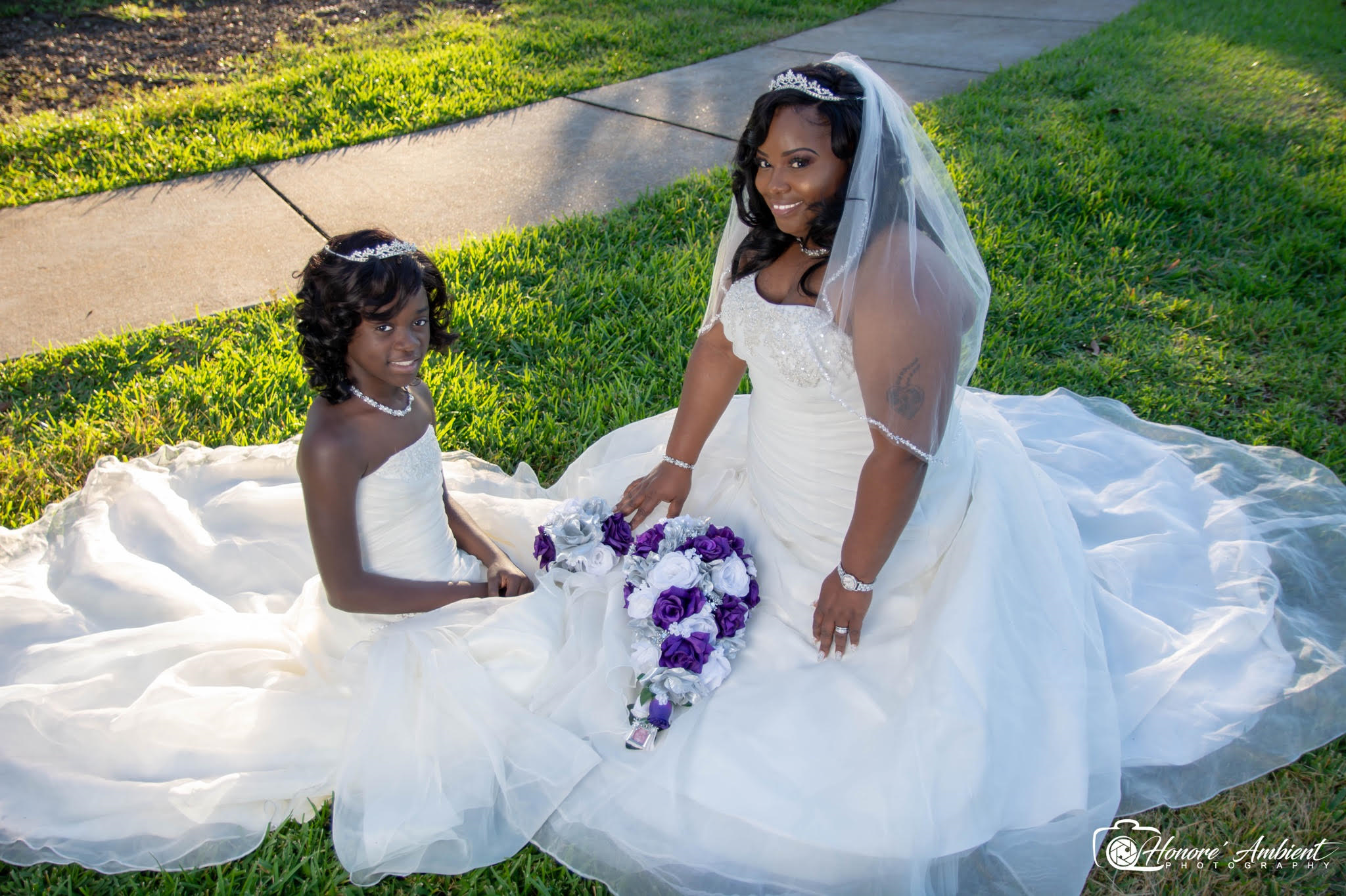 Lovely Kids Flower Girl Dresses For Wedding Long Sleeves Ball Gown White  Bridesmaid Dress Girls Wedding