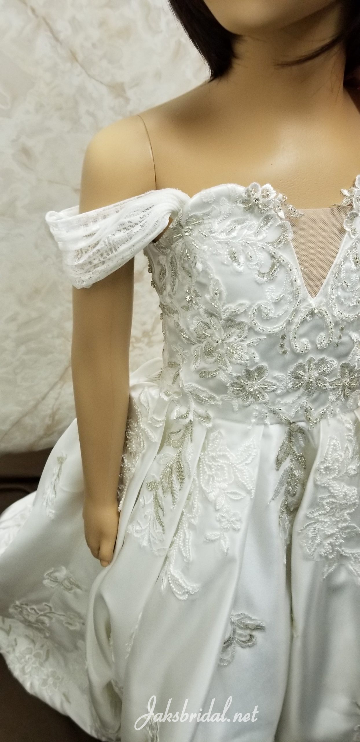 Black Wedding Dresses: 33 Unusual Styles + FAQs | Beautiful prom dresses,  Prom dresses ball gown, Ball gowns prom