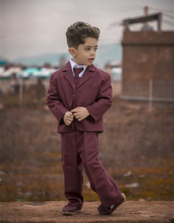 Burgundy-colored Boys’ Suit includes Boys’ Jacket, Pants, Vest, Shirt, and Long Tie. Shop Boys Suits & Dress Shirt sets at Jaks’.