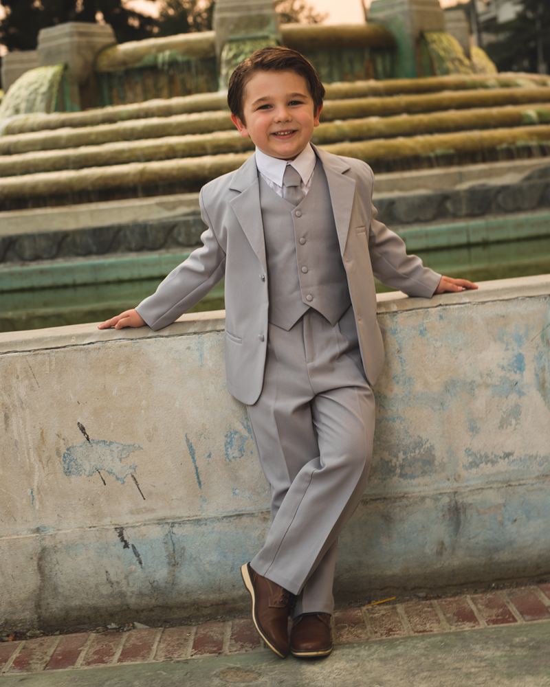 Dressy Daisy Boys Formal Dress Suits Wedding Outfit Grey Suits 5 Pcs Set Modern Fit