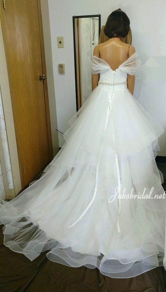 horsehair trim wedding gown